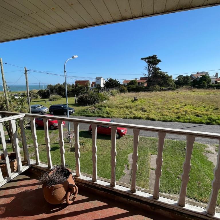 Casa a 100 metros de la playa - Four-Bedroom House - 55