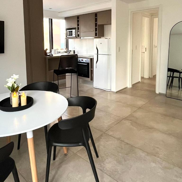 Playa Grande 1 dormitorio con cochera 4A - Apartamento de 1 dormitorio - 3