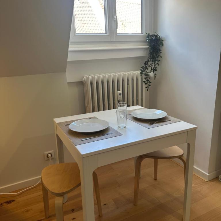 Les Hallebardes - One-Bedroom Apartment - 13
