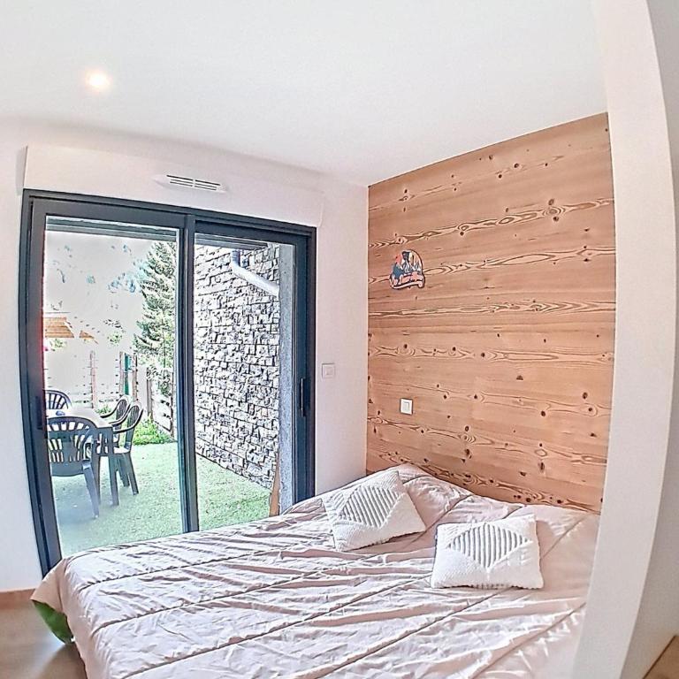Les 2 Alpes : Appartement 3 pièces 6 pers avec jardin - FR-1-811-47 - Appartamento - 8