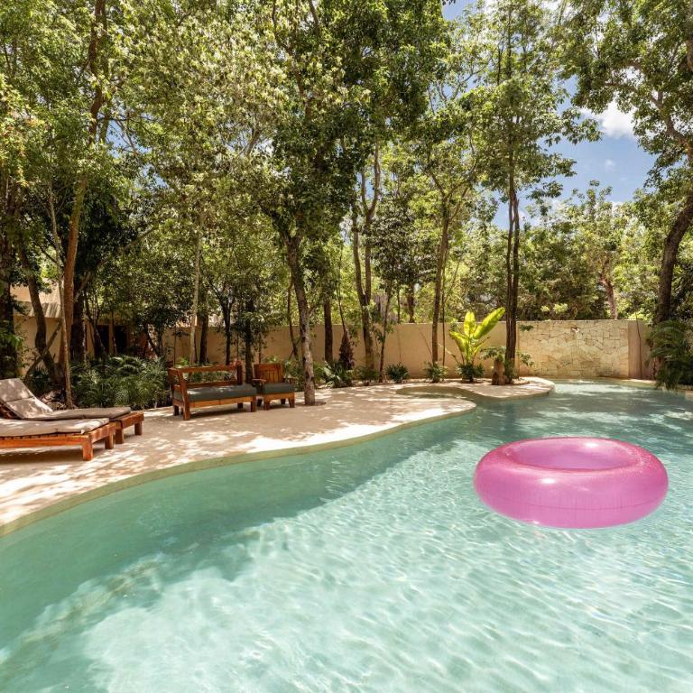 Ahal Holistika 3BR Ground-Floor Jungle Oasis with Plunge Pool - Apartamento - 74