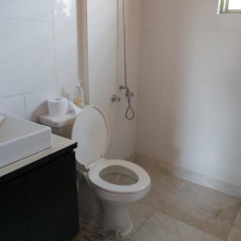 Casa sector Vista Hermosa primera linea - Two-Bedroom House - 11
