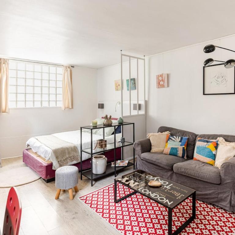 Coquette Maisonnette Place Denfert-Rochereau - Appartement 2 Chambres - 14