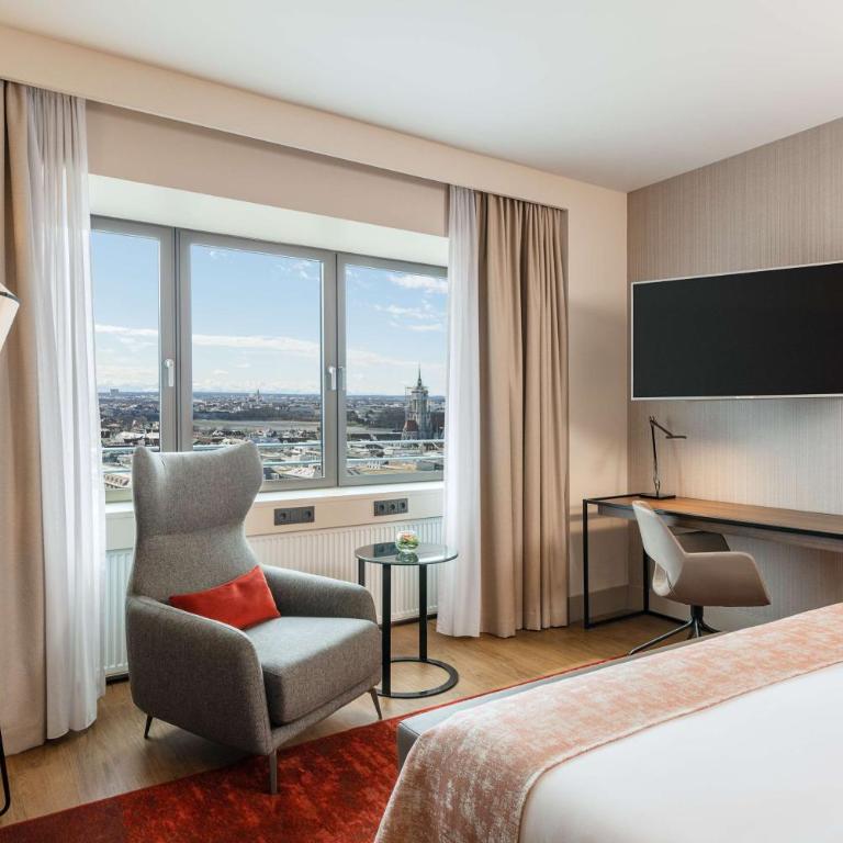 NH Collection München Bavaria - Premium View Zimmer - 6