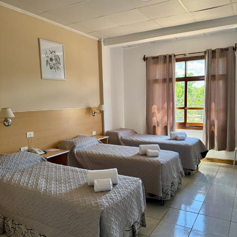 Azul Hotel Oberá - Habitación Triple Estándar - 4