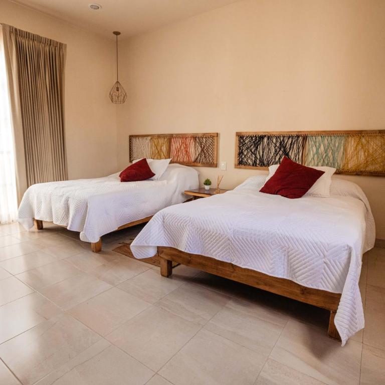 Casa Chirris - Three-Bedroom House - 77
