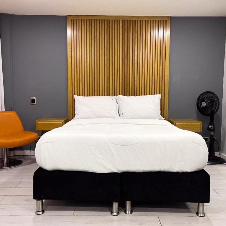 Edificio La Frontera - Vista El Poblado Free Parking & Wifi Recep 24 h - Suite con vistas a la ciudad - 5