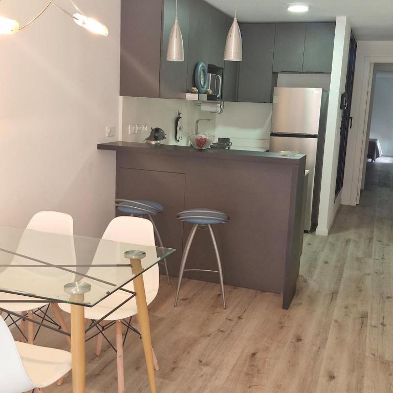 Al lado de la playa, restaurantes y el WTC - Two-Bedroom Apartment - 5