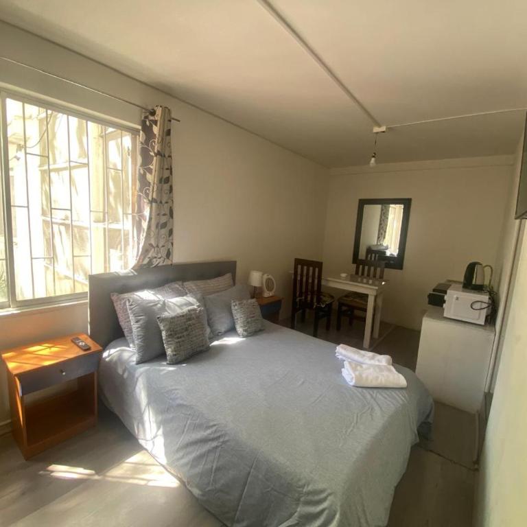 Dpto Estudio Escuela Militar 13-1 - One-Bedroom Apartment - 1