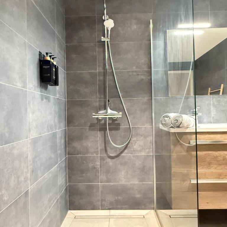 Appartement Le Cocon Proche Station Ski-Piscine - Appartement 2 Chambres - 17