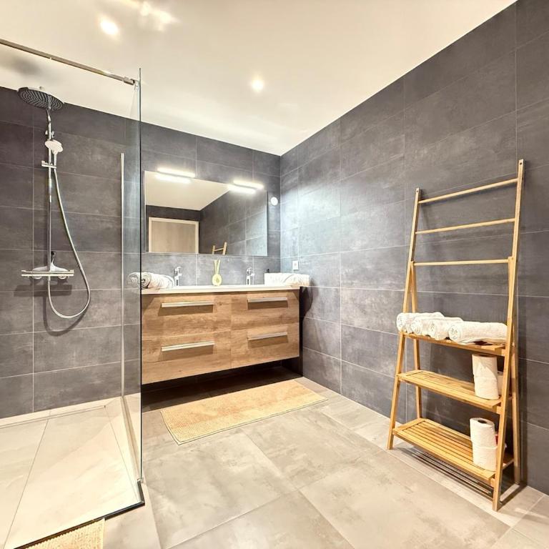 Appartement Le Cocon Proche Station Ski-Piscine - Appartement 2 Chambres - 16
