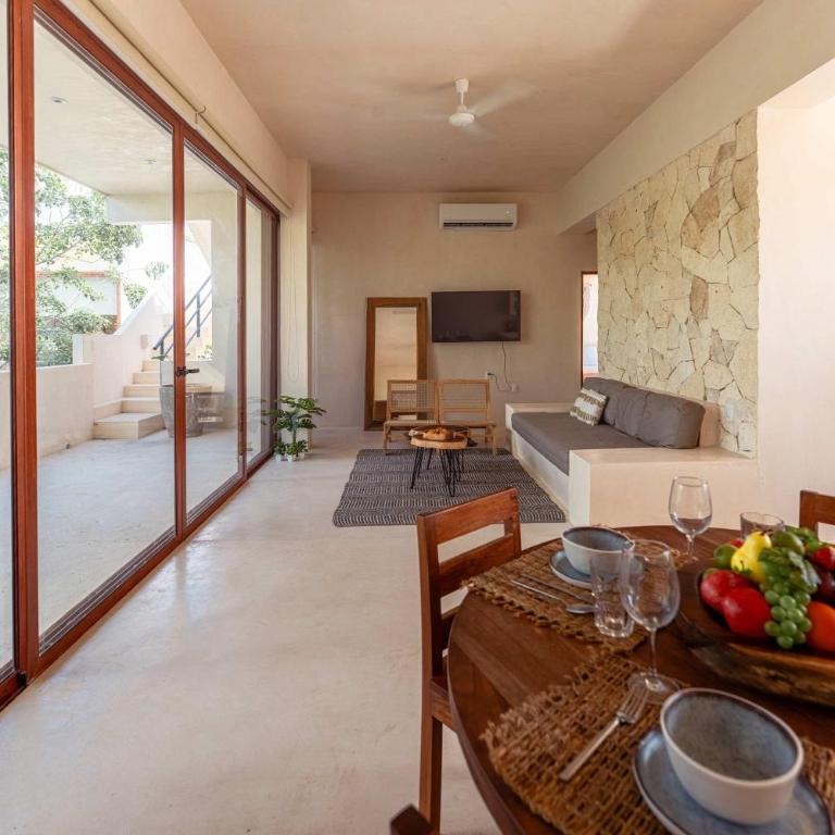 Ahal Luxe 3BR Penthouse Haven with Private Rooftop Pool & Plunge Pool - Apartamento - 10