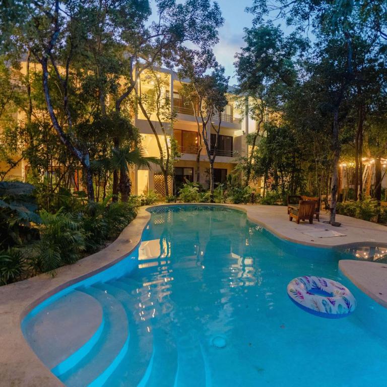 Ahal Luxe 3BR Penthouse Haven with Private Rooftop Pool & Plunge Pool - Apartamento - 46