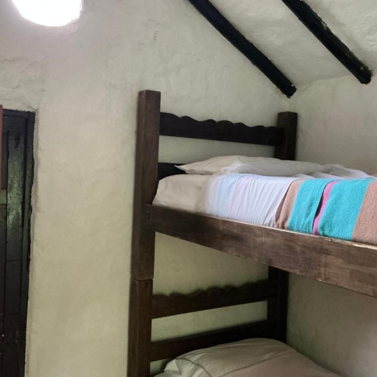 Luna Munay Hostel - Cama en habitación compartida mixta de 4 camas - 6