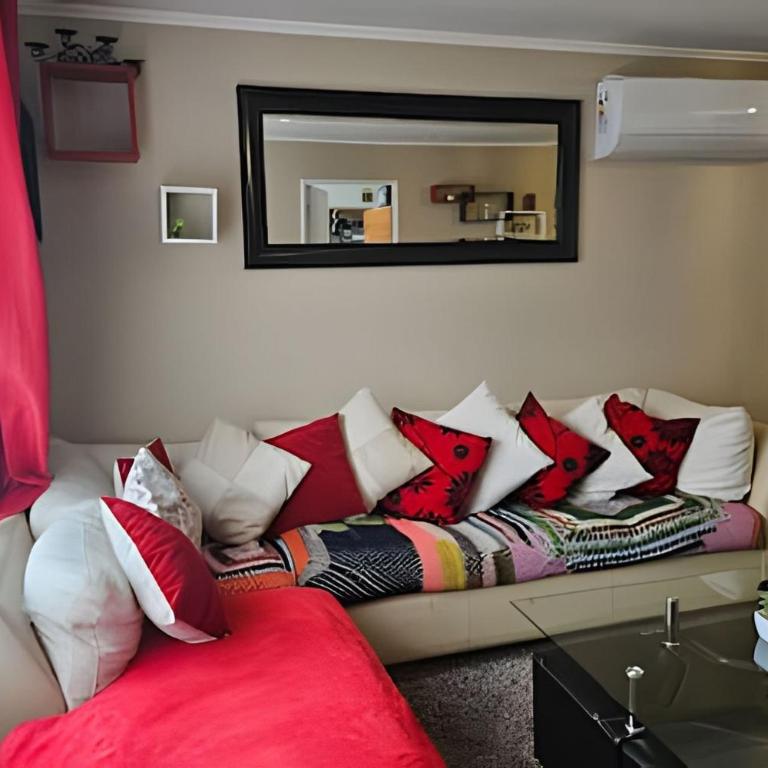 Casa moderna y cómoda cerca del Outlet Paseo Alerce - Three-Bedroom House - 8