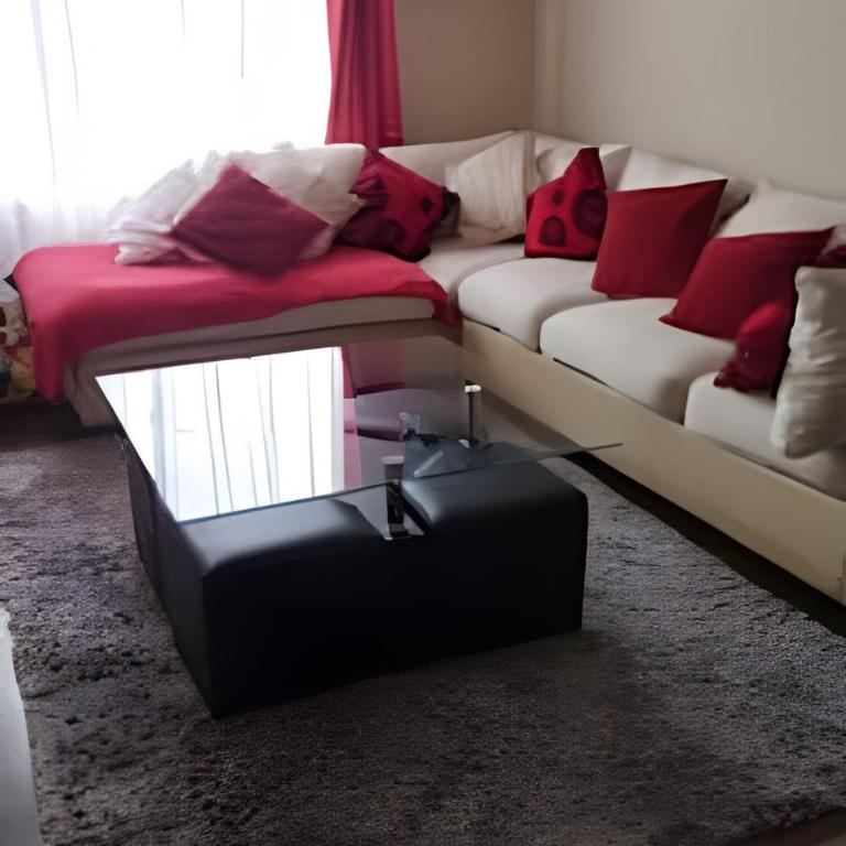Casa moderna y cómoda cerca del Outlet Paseo Alerce - Three-Bedroom House - 13