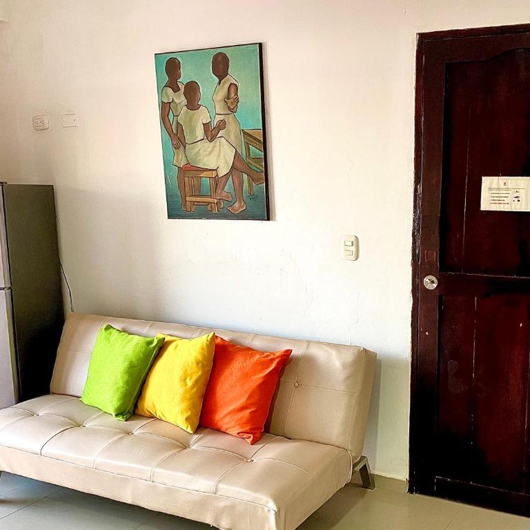 Hotel Casa Lopez - Cartagena - Apartment with Balcony - 2