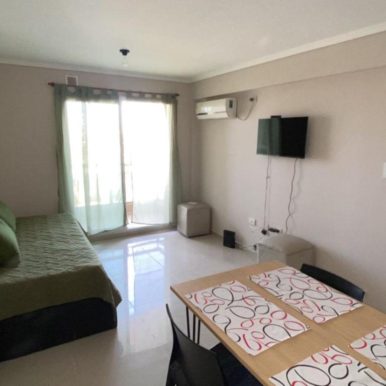 Departamento Barrio Cerrado Terra 2 seguridad 24h pileta - Apartamento de 1 dormitorio - 3