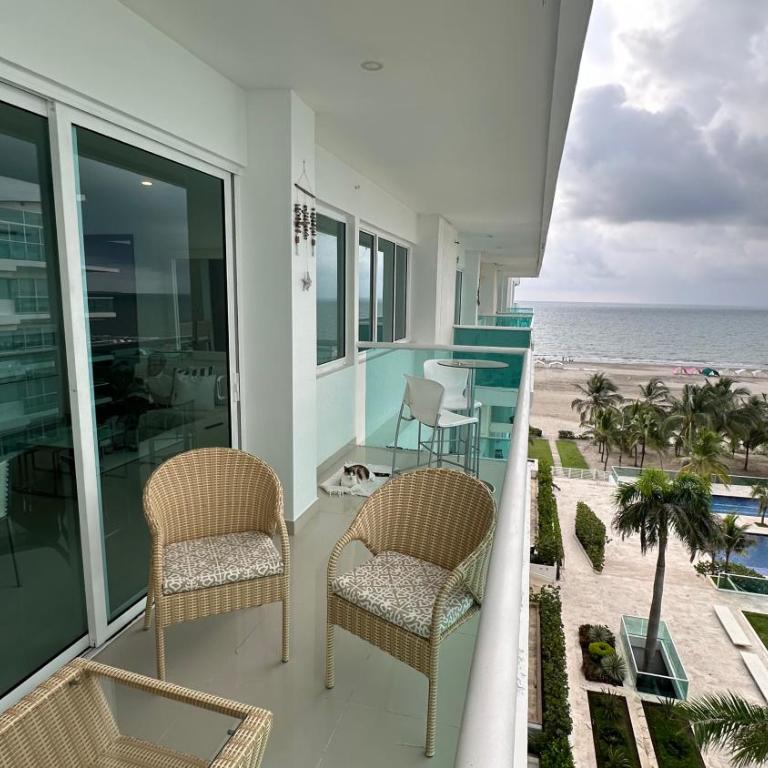A sólo unos pasos de la playa - Two-Bedroom Apartment - 28