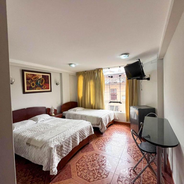 Retamas Hotel - Habitación Doble Familiar - 3