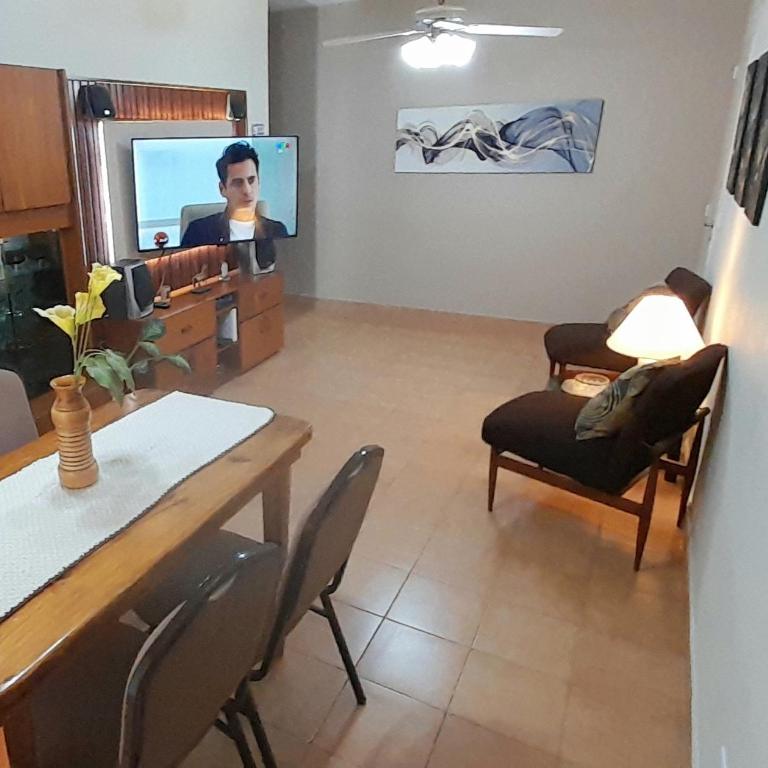 Departamento Familiar en Palermo con Estacionamiento Privado Gratis - Apartamento de 2 dormitorios - 1