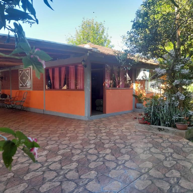 Alojamiento Alborada - Two-Bedroom House - 12