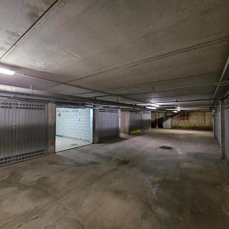Panoramic Luxury Apt w Garage Happy Home Bergamo 2 - Appartamento Superior con 1 Camera da Letto e Balcone - 30