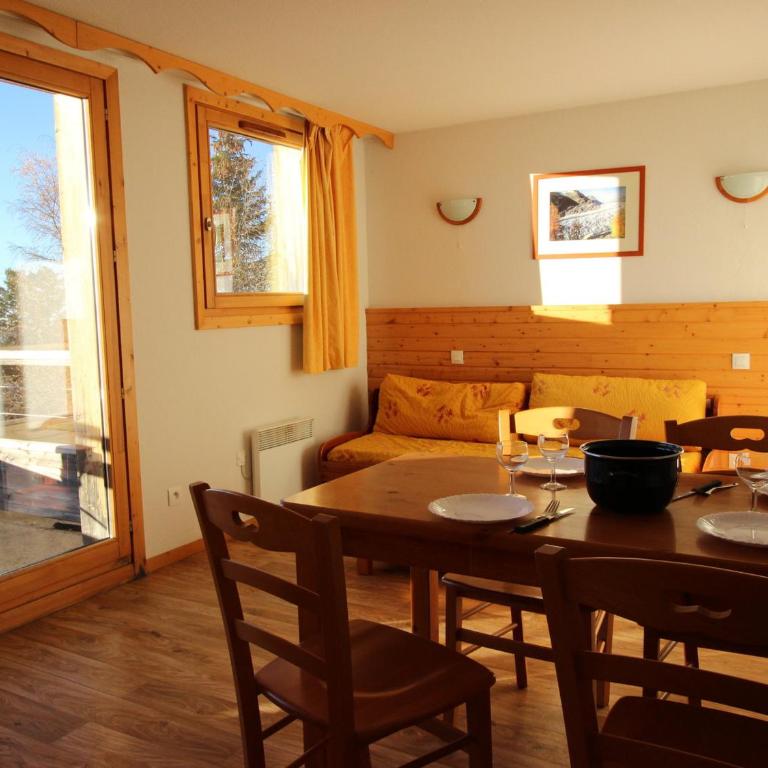 Studio cabine 4 pers à Chamrousse avec terrasse - FR-1-549-163 - Studio - 1
