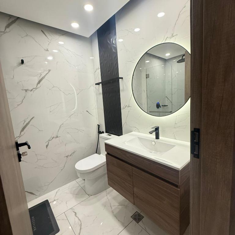 Luxia Sky - One-Bedroom Apartment - 11