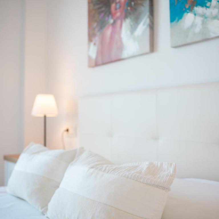 Rincón de la Caleta - Two-Bedroom Apartment - 7