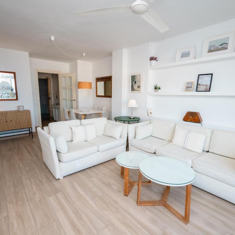 Rincón de la Caleta - Two-Bedroom Apartment - 14