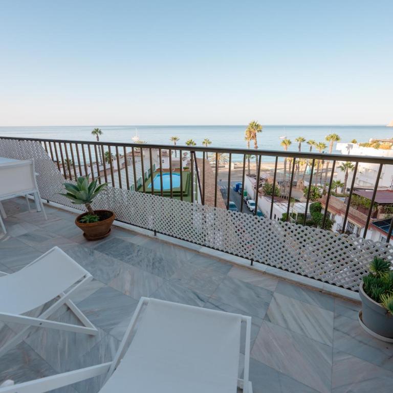 Rincón de la Caleta - Two-Bedroom Apartment - 26