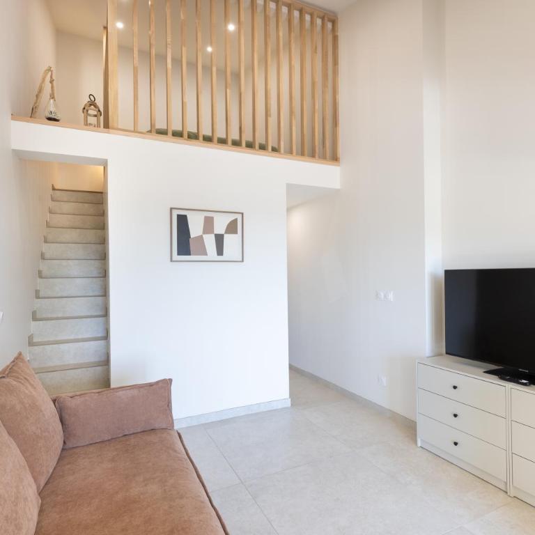 Alba Duplex - Parking - Air conditioning - WiFi - Private Garden - Appartamento Deluxe con 1 Camera da Letto e Vista Giardino - 22