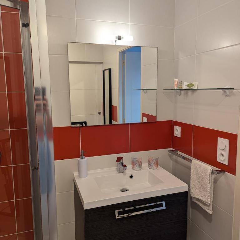 Côté Phares, 4 étoiles, appartement 43 m2 Vue Mer - Apartment - 34