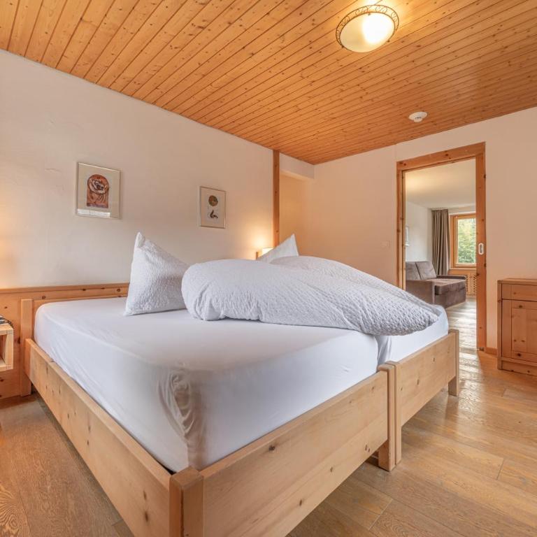 Hotel Bellaval Scuol - Doppelzimmer - 17