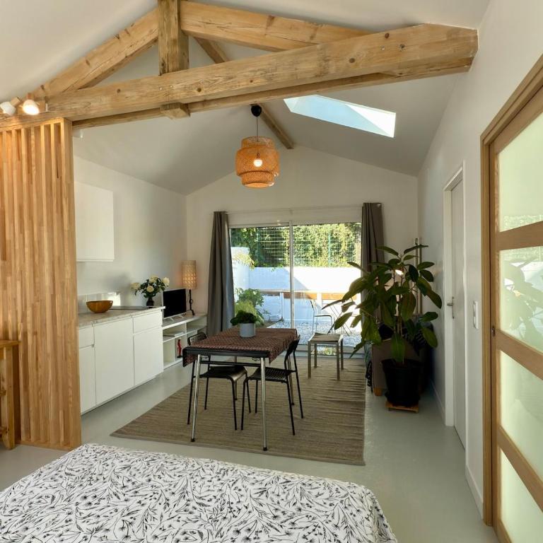 Grand studio mitoyen, calme et indépendant - Forêt et plages à Anglet - Apartment mit 1 Schlafzimmer - 8