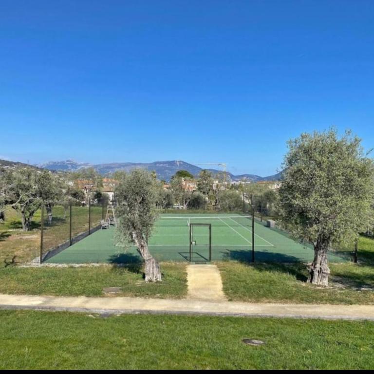 Le 120 m2 - luxe, piscine, terrasse et garage - Appartement 3 Chambres avec Vue - 21