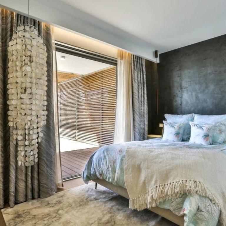 Le 120 m2 - luxe, piscine, terrasse et garage - Appartement 3 Chambres avec Vue - 5