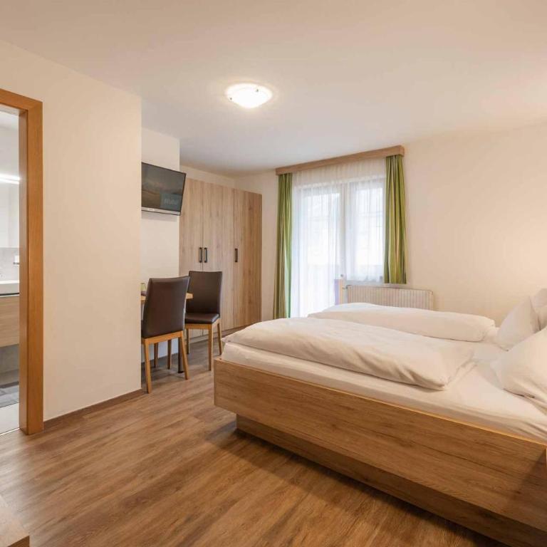 Pension Bergwelt - Doppelzimmer - 13