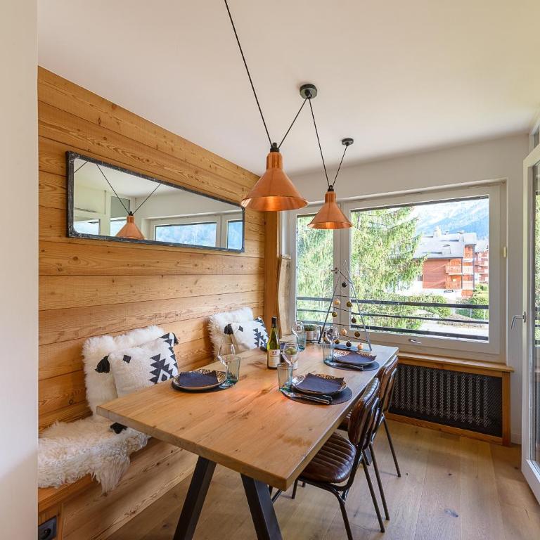 Les Balcons des Aravis - Prestigieux appartement au coeur de La Clusaz - Three-Bedroom Apartment with Balcony - 5