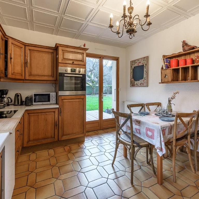 Maison Horizon - Charmante propriété familiale avec jardins & jeux - Maison de Vacances 3 Chambres - 10
