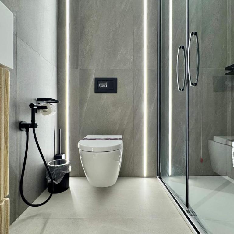 Terme House Renovated 2BR Townhouse with Terrace, Historic Centre Olbia - Two-Bedroom Apartment - 35