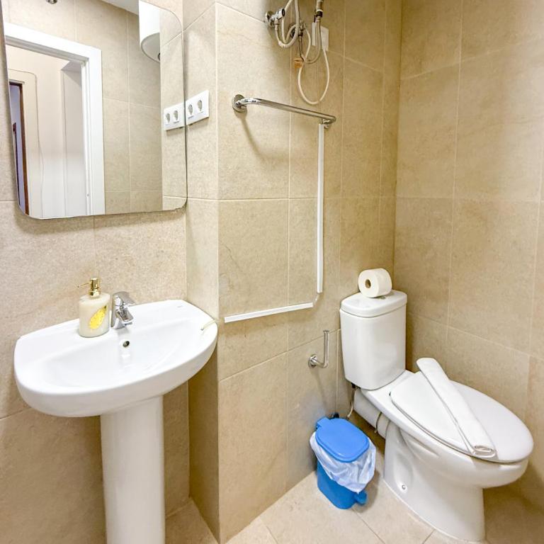 Comodo y agradable estudio en Madrid centro A5 - Apartment - 11