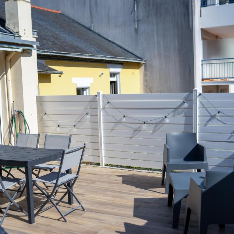 T3 centre ville 70 m2 avec terrasse - Appartement 2 Chambres - 5