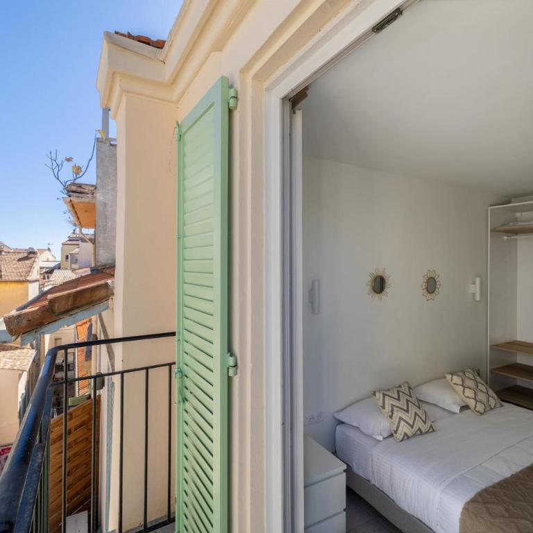 Luxurious 2 bedroom penthouse with roof terrace - Appartement - 2