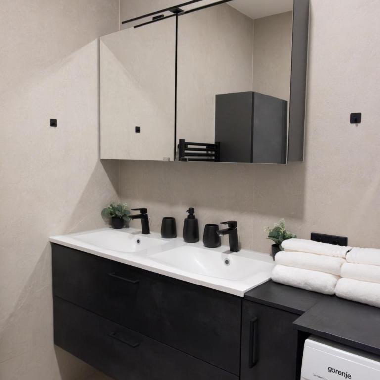 Frant Living - Graz Apartments - Apartment mit 2 Schlafzimmern und Balkon - 18