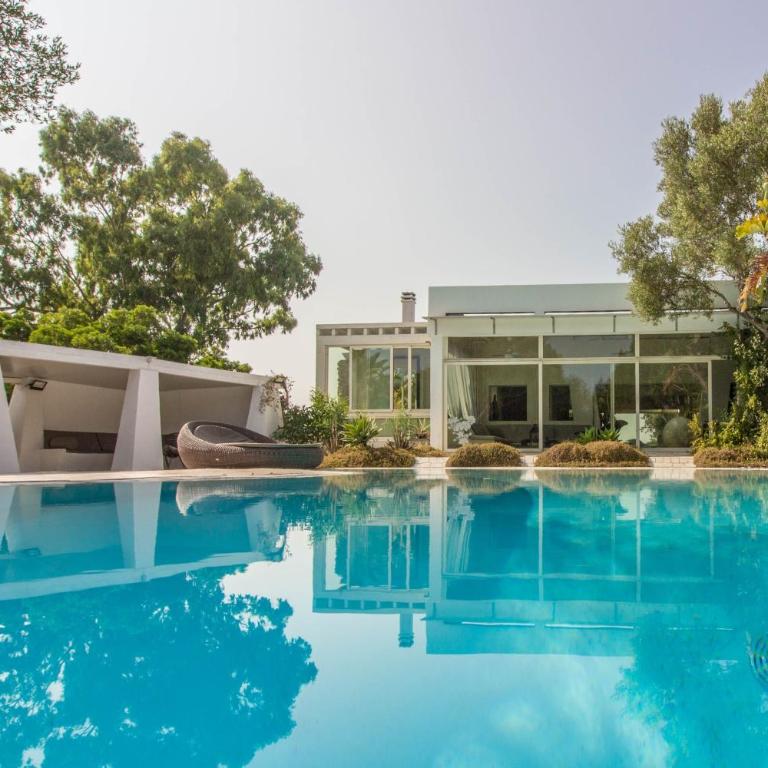 GuestHost - Charming Pool Villa Porto Rotondo - Appartamento con 3 Camere da Letto - 5
