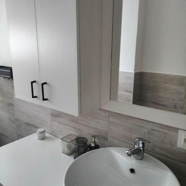 Pala SantaGiulia Studio, 7 min to Metro, Close to Linate, Gucci, Fabrique - Appartamento con 1 Camera da Letto - 17