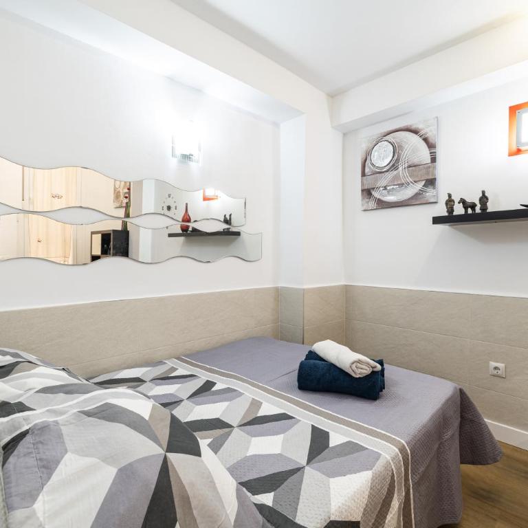 Amazing Apartments Malaga Center - Apartamento Dúplex - Sebastian Souvirón - 25
