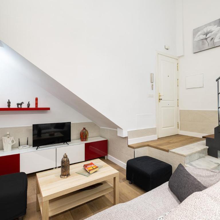Amazing Apartments Malaga Center - Apartamento Dúplex - Sebastian Souvirón - 28